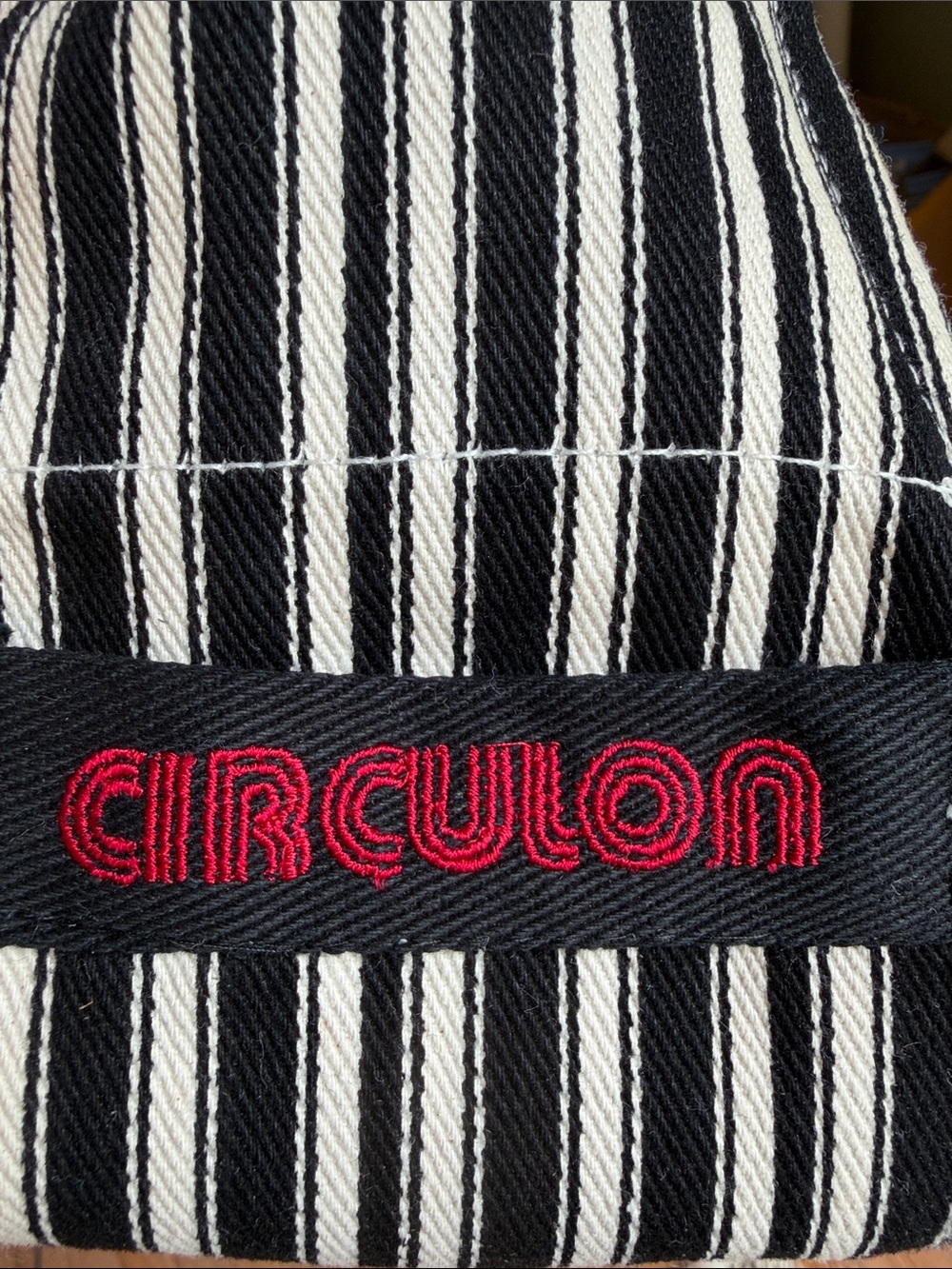 Circulon Striped Black & White Apron with Red Logo (New)